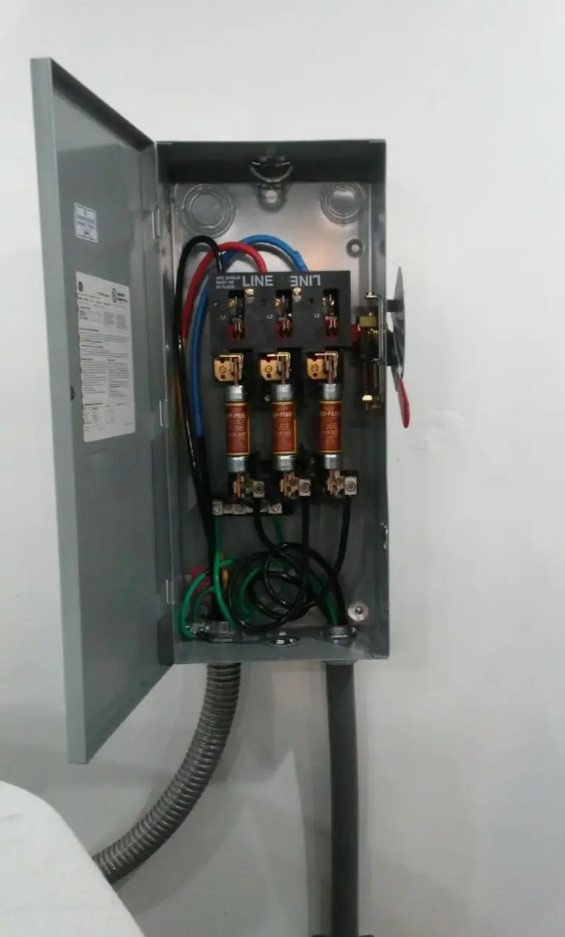 Three-phase disconnect switch installed for Electrical Wiring & Rewiring in New Albany